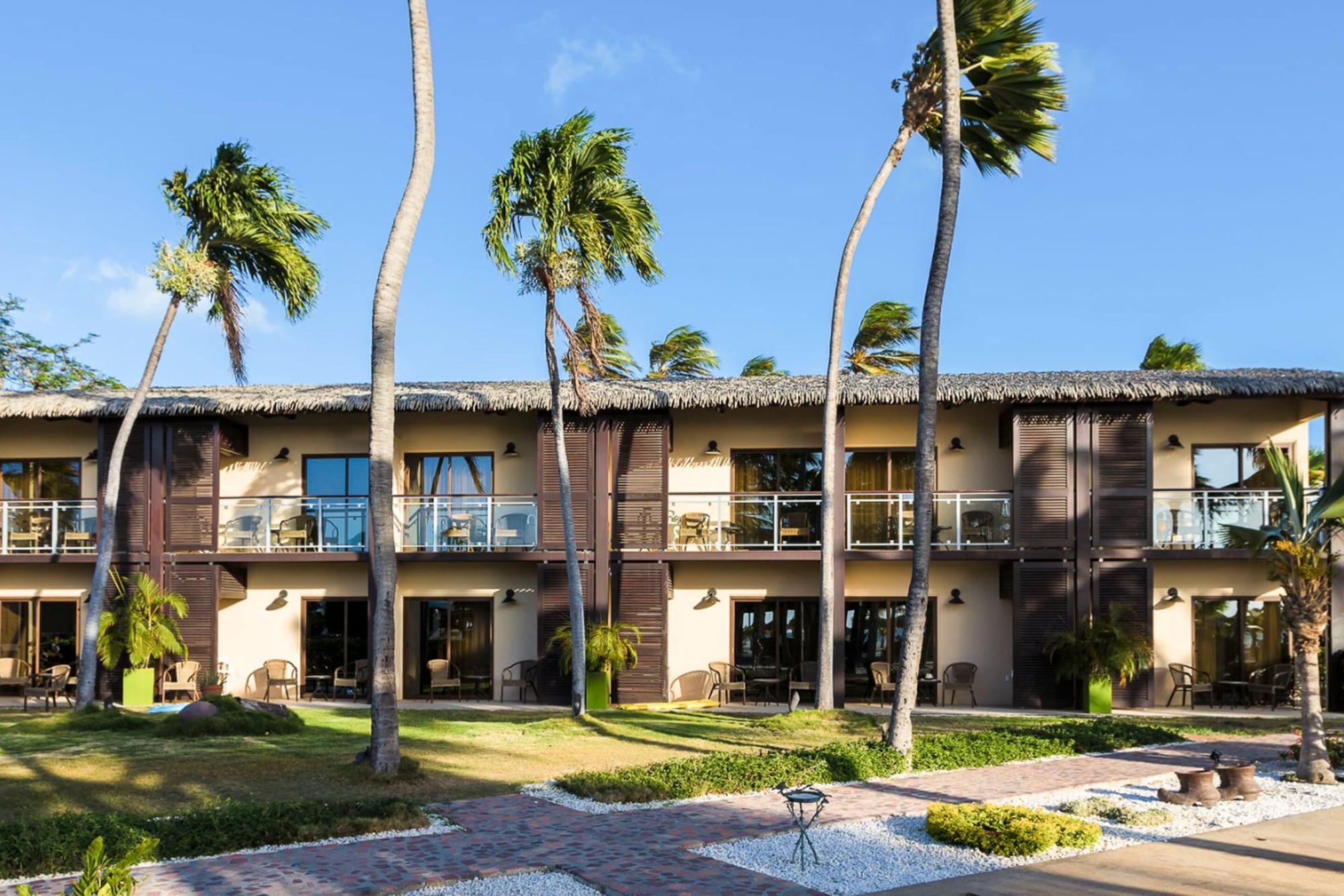 Manchebo Beach Resort And Spa Palm Beach Exterior photo