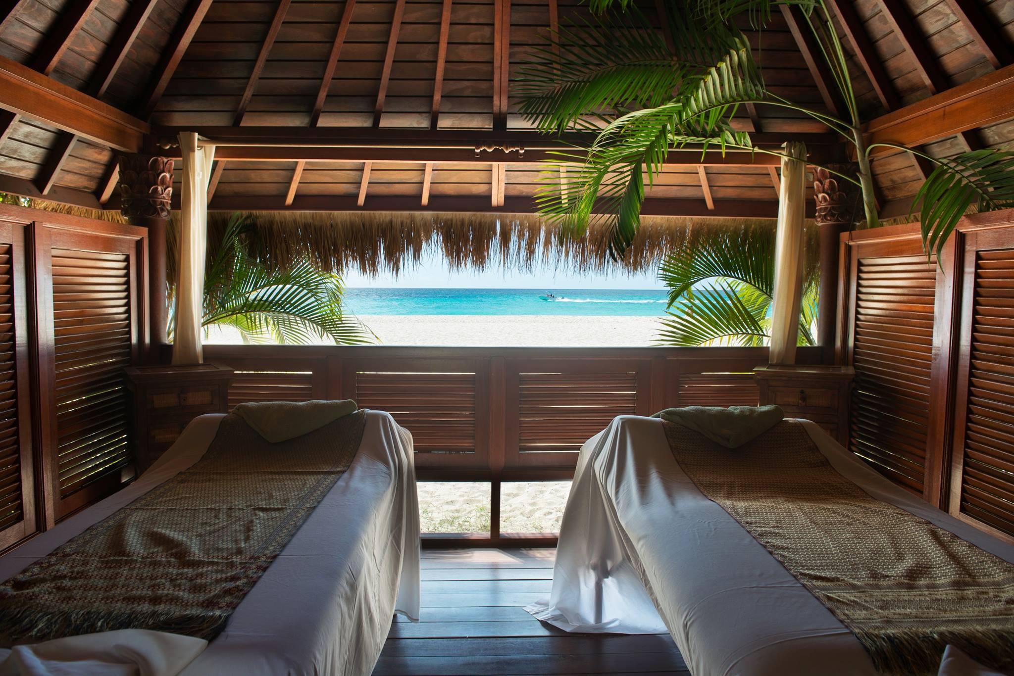 Manchebo Beach Resort And Spa Palm Beach Exterior photo