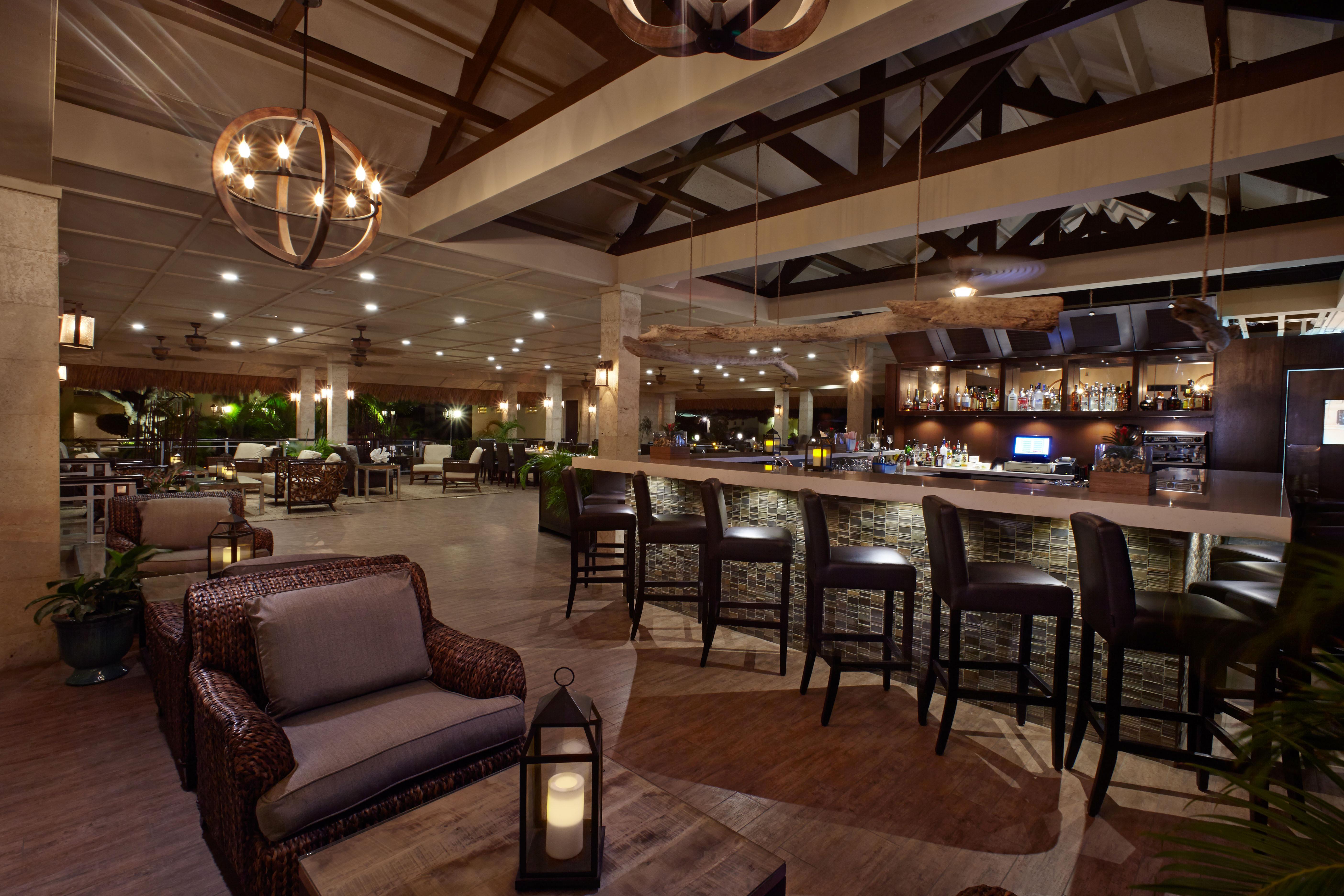 Manchebo Beach Resort And Spa Palm Beach Exterior photo